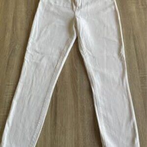 Abercrombie & Fitch White Jeans Ultra High Rise Super Skinny Ankle 28/6R NWT